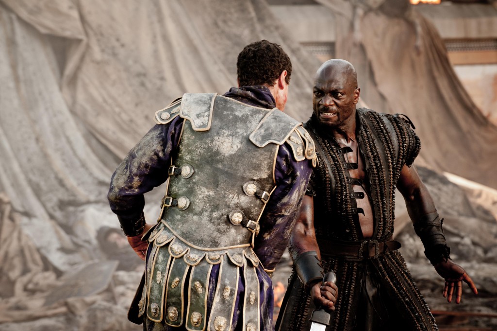 Adewale Akinnuoye-Agbaje;Sasha Roiz