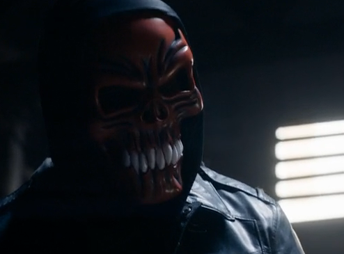 Arrow-Pilot-masked-man