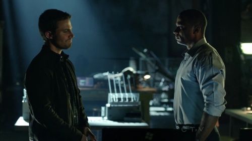 Oliver_Dig_Arrow_1x11