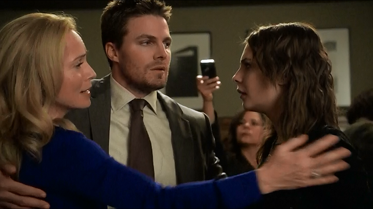 arrow-state-v-queen-pic-5