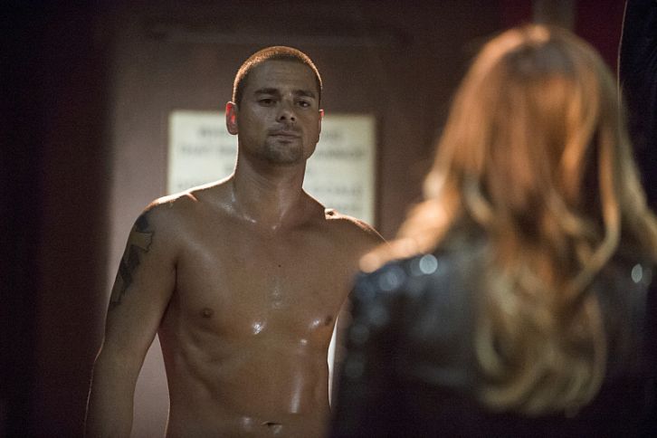 Arrow - Episode 3.03 - Corto Maltese - Promotional Photo