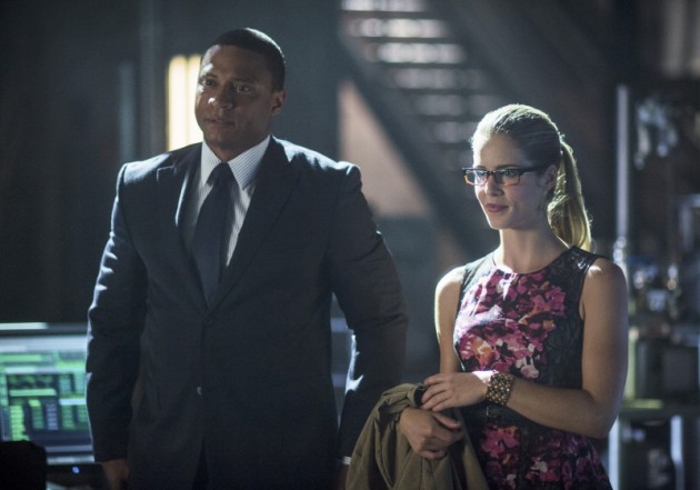 arrow-preview-photos-oliver-and-black-canary-vs-the-league-of-assassins6