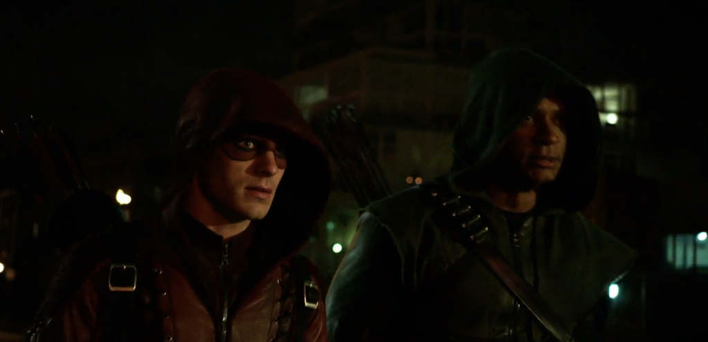 Arrow-s3e10-Roy-Diggle-arrow-suit