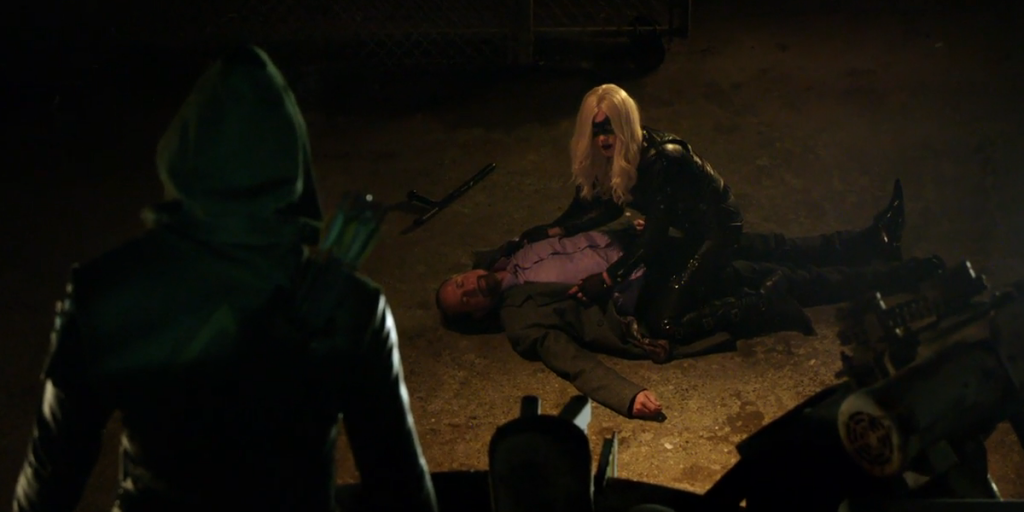 Arrow-s3e13-Canary-take-down-vertigo