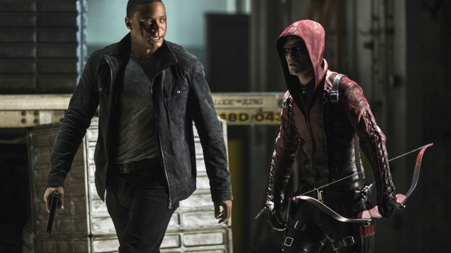 arrow-left-behind-trailer-photos