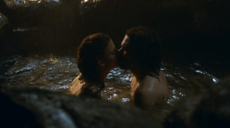 Portable-Game-of-Thrones-Kissed-By-Fire-S3-E4-31
