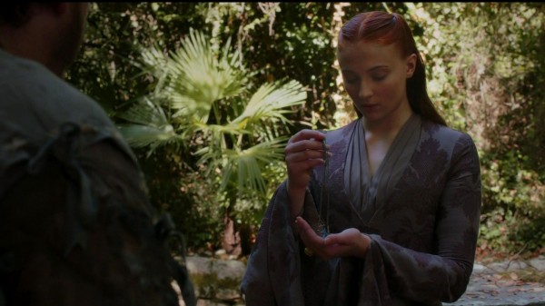 Sansa-and-Dontos-600x337