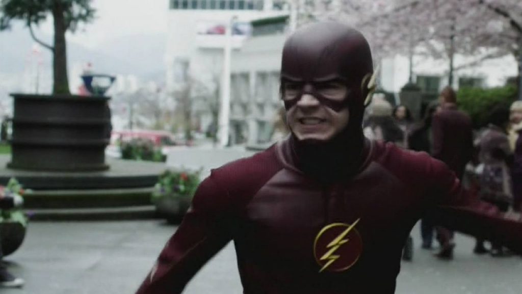 The-Flash-Preview-Who-is-Harrison-Wells-VIDEO