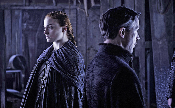 game-of-thrones-605-door-sansa-with-uncle